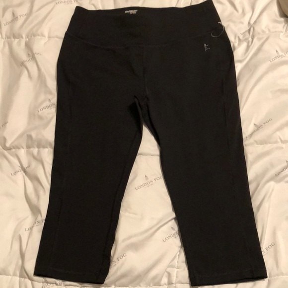 Danskin cropped workout pants size small4/6 - Picture 1 of 4
